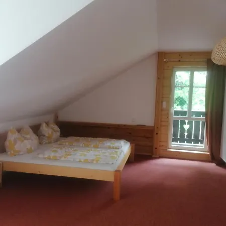 Henke Guest house