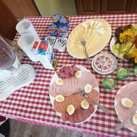 Henke * Srbska Kamenice